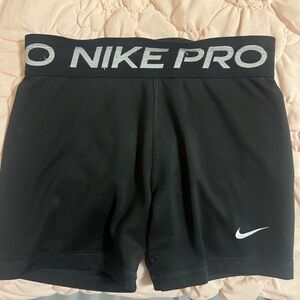 Girls Nike Pros